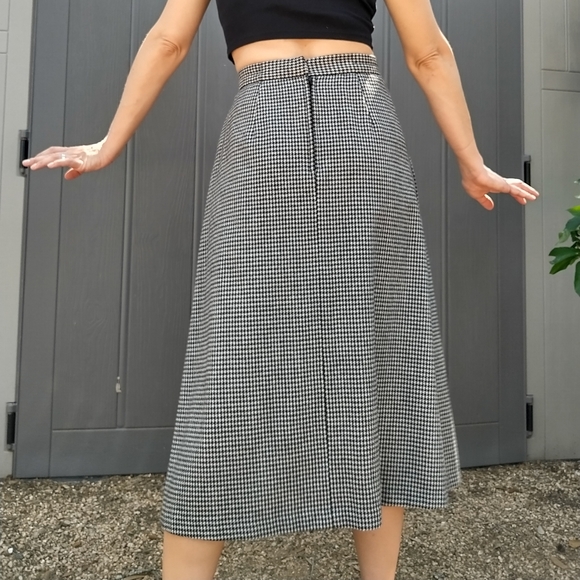 Vintage Houdstooth Midi A-Line Wool Blend Skirt - Picture 3 of 9
